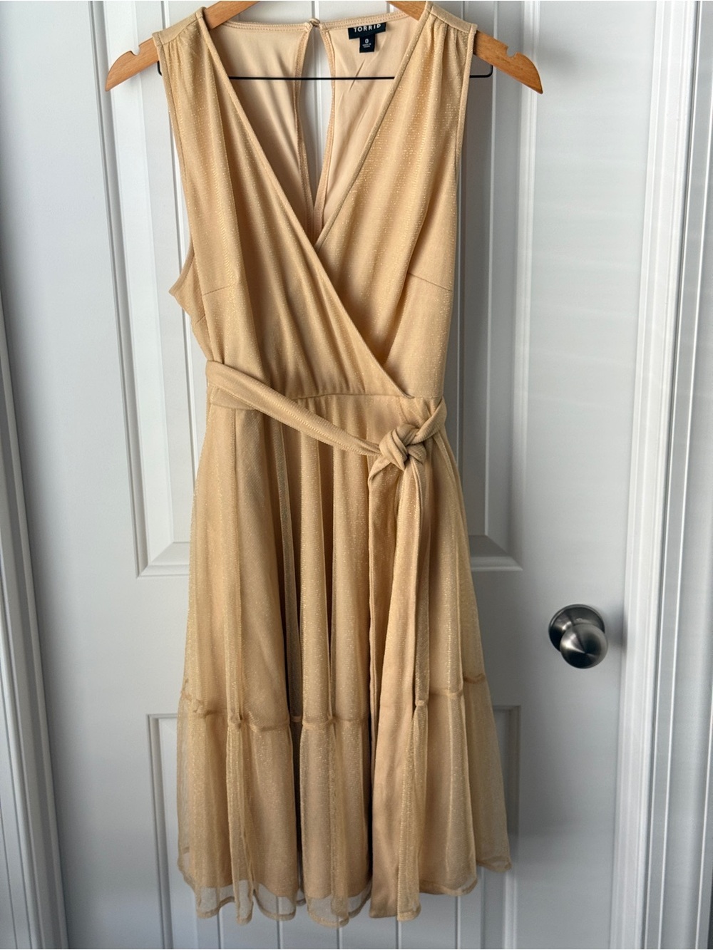 Torrid At The Knee Glitter Lurex Surplice Tiered Dress Gold Size 0